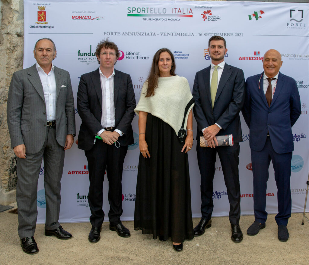 Il board di Sportello Italia con Giuseppe Noto, amministratore delegato di MDC